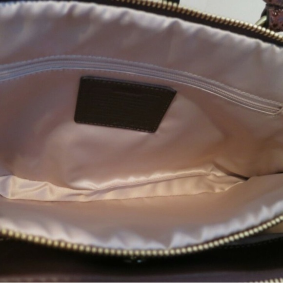 Coach Penelope Brown Pebble Leather Shoulder Handbag (gently loved❤️‍🩹 ) - Picture 8 of 11